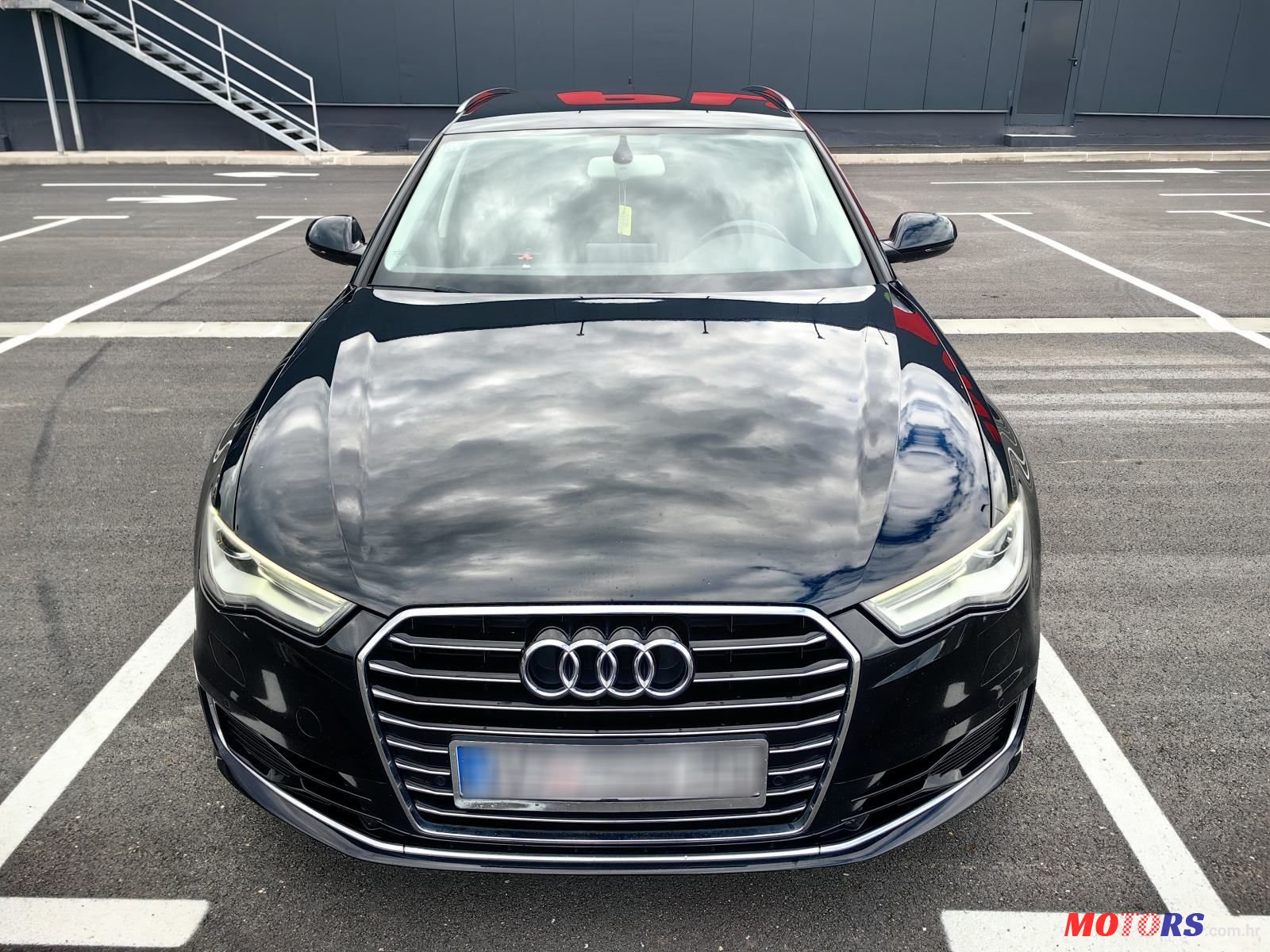 2015' Audi A6 Avant photo #6