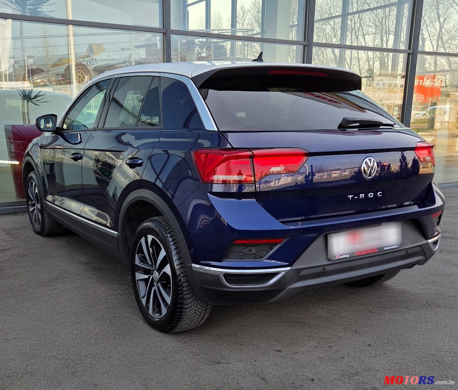 2019' Volkswagen T-Roc 1,6 Tdi photo #4