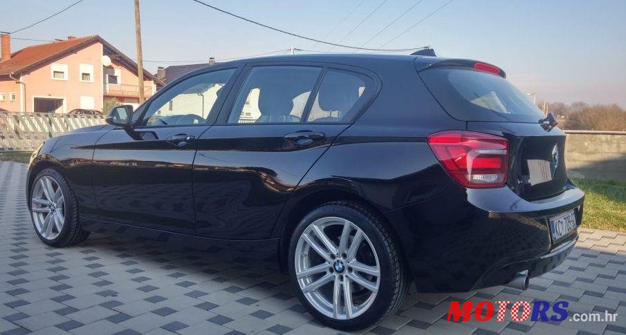 2014' BMW Serija 1 116D photo #2