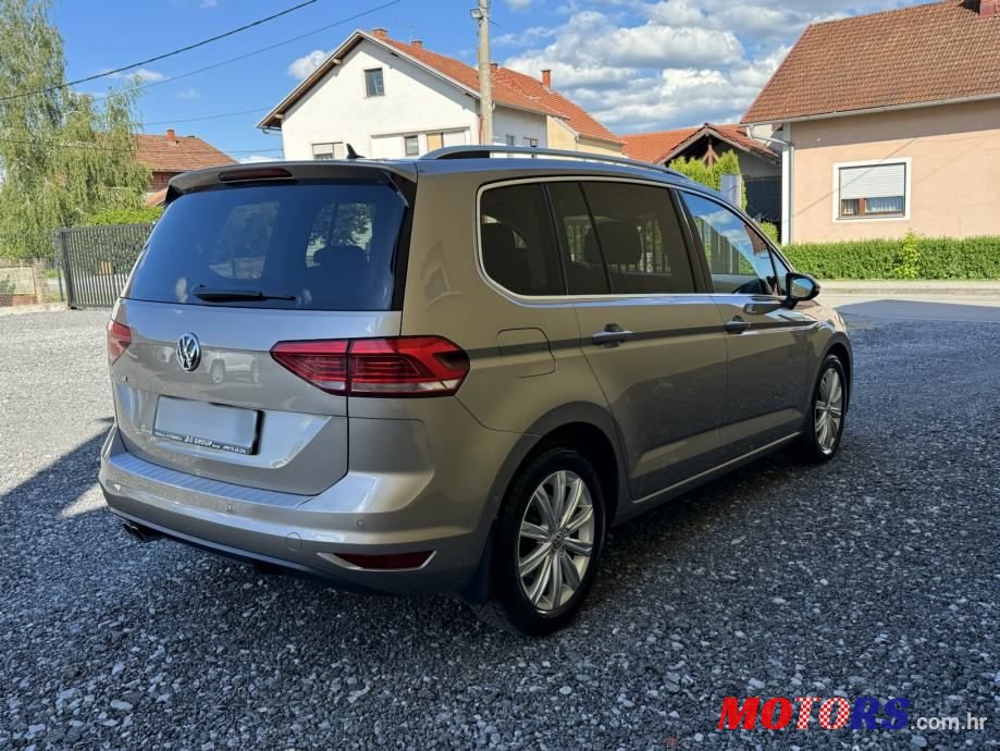 2018' Volkswagen Touran 2,0 Tdi photo #5