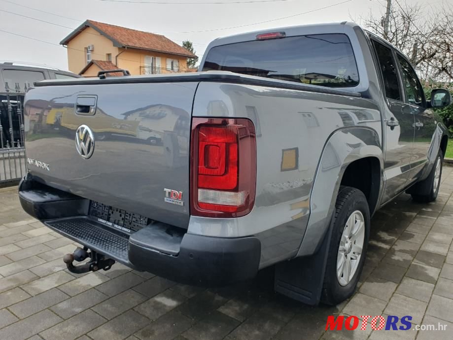 2015' Volkswagen Amarok 2.0 Tdi photo #5