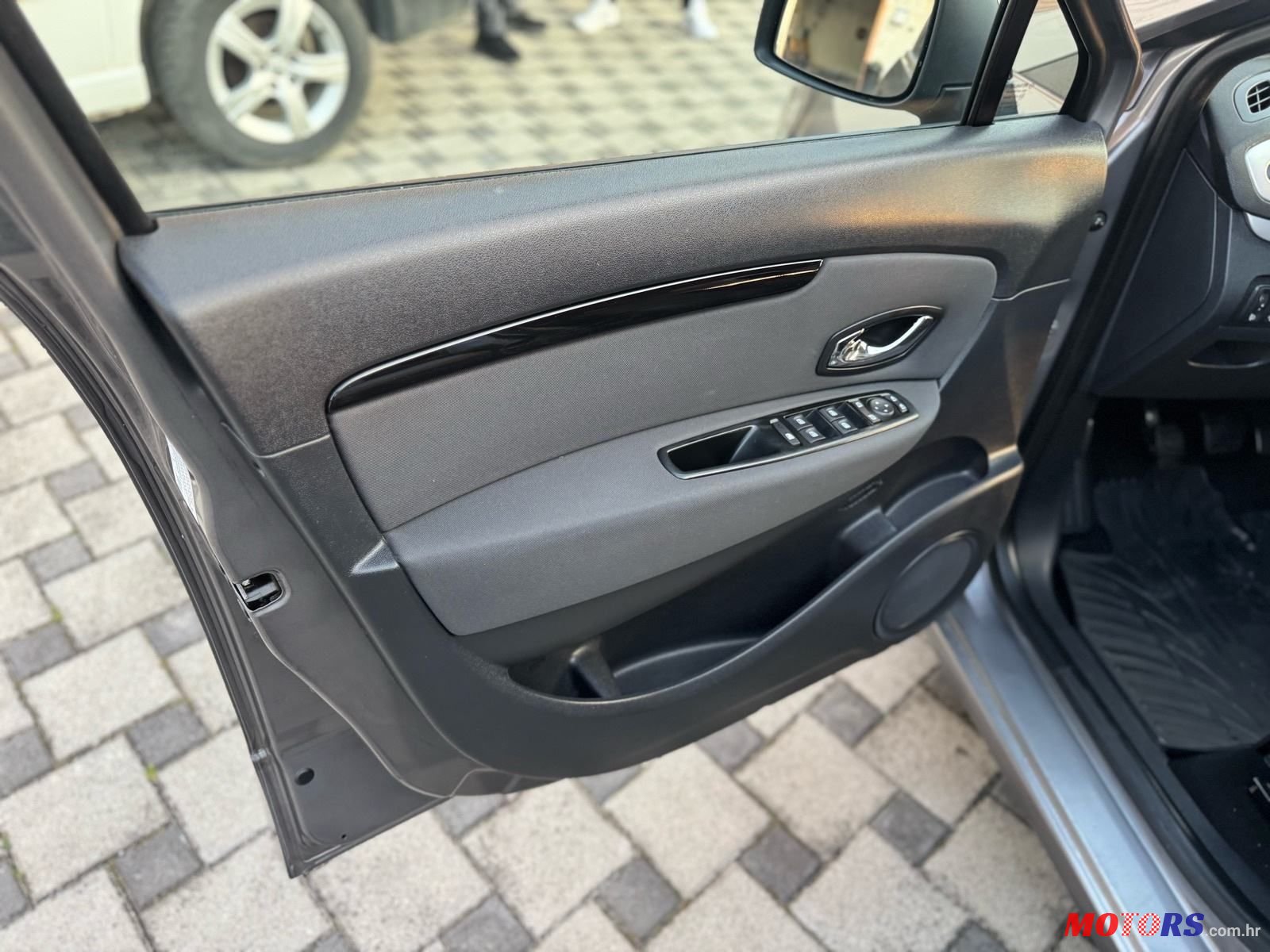 2017' Renault Grand Scenic 1.2 Tce photo #4