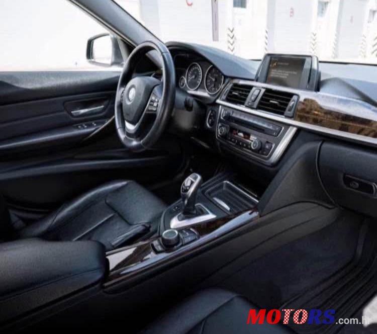 2013' BMW Serija 3 320D photo #6