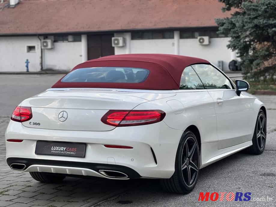 2017' Mercedes-Benz C-Klasa Coupe 300 photo #4