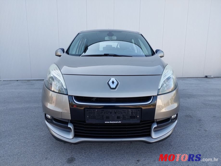 2012' Renault Scenic 1,6 Dci photo #2
