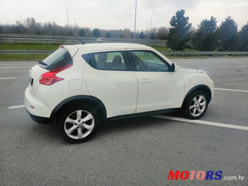 2010' Nissan Juke photo #4