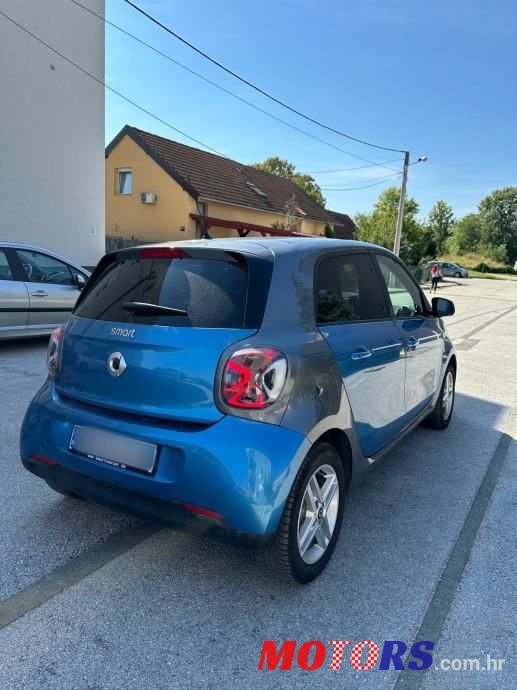 2021' Smart Forfour Smart Eq photo #5