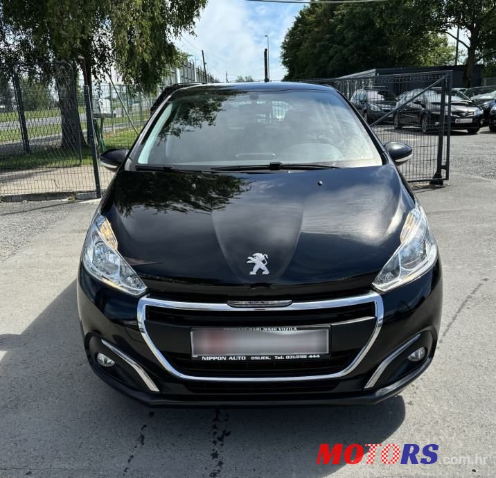2017' Peugeot 208 1,6 Bluehdi photo #2