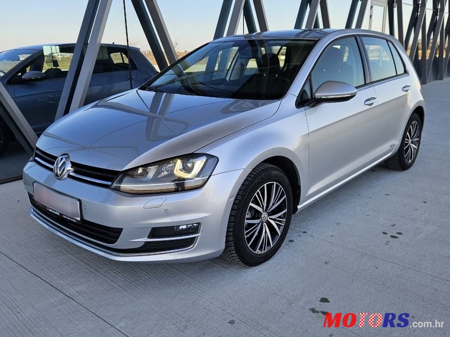 2014' Volkswagen Golf VII 1,6 Tdi Bmt photo #1