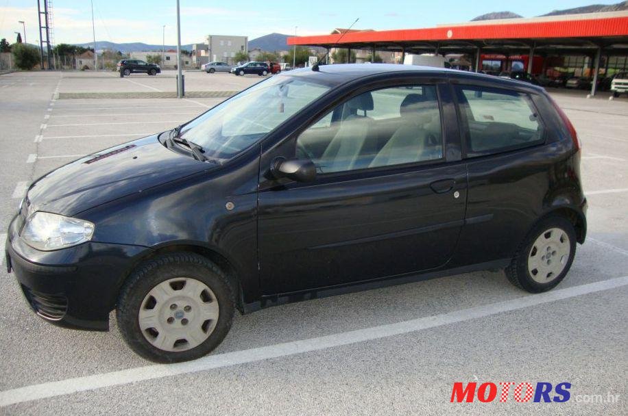 2004' Fiat Punto 1,2 photo #1