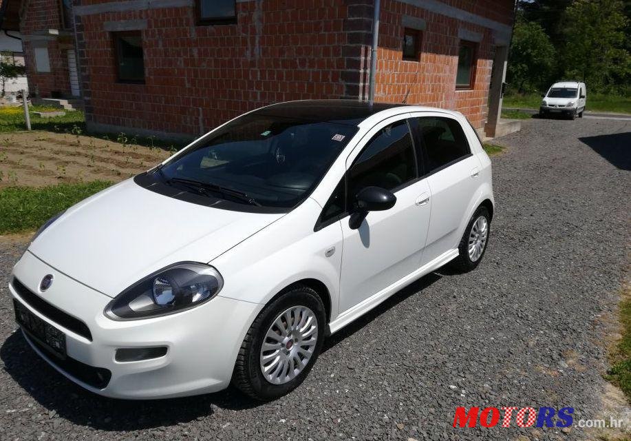 2013' Fiat Grande Punto 1.3 Mjet photo #1