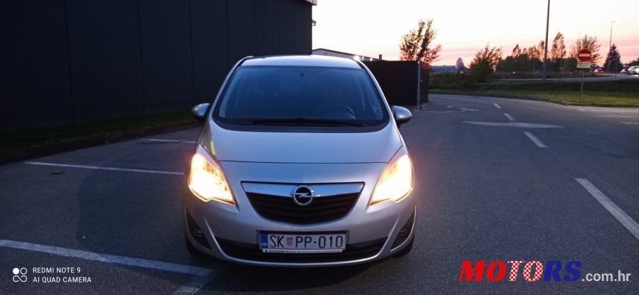 2010' Opel Meriva 1,3 Cdti photo #1