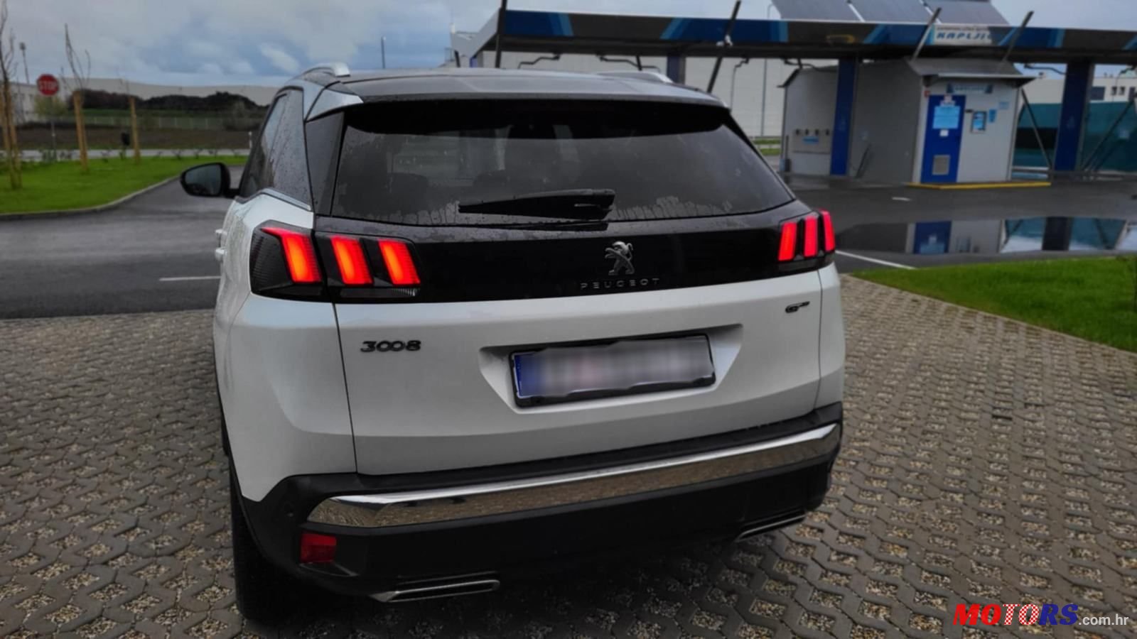 2020' Peugeot 3008 2,0 Bluehdi photo #3