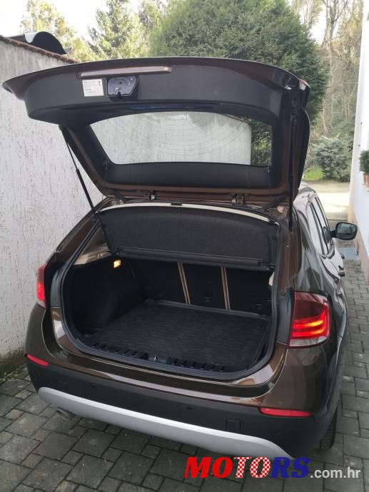 2009' BMW X1 Xdrive20D photo #4