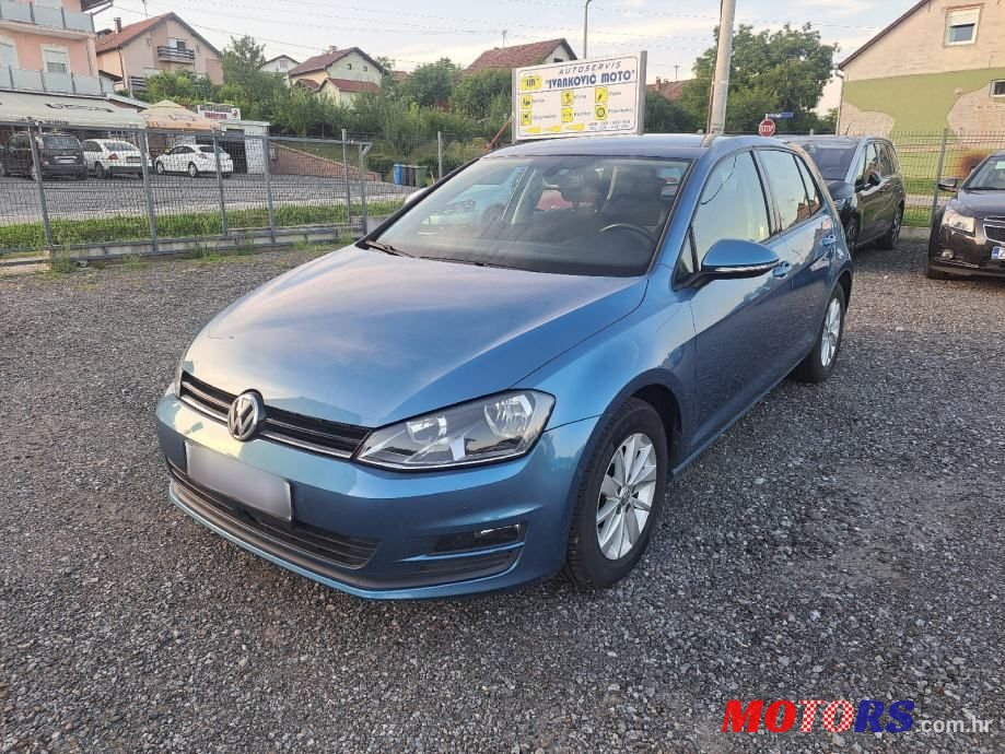 2015' Volkswagen Golf 7 1,6 Tdi photo #1