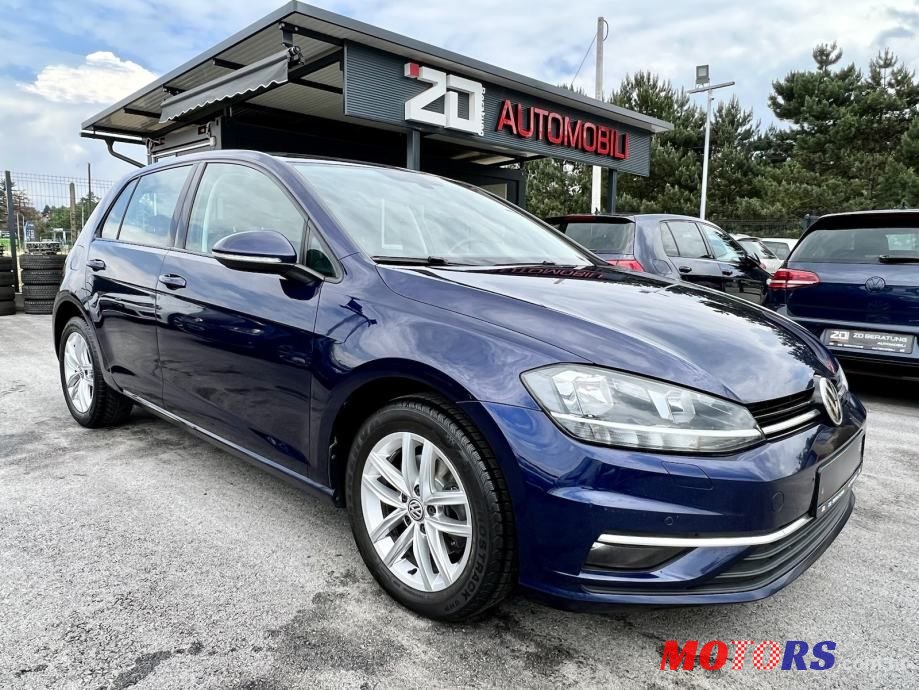 2017' Volkswagen Golf 7 1,6 Tdi Bmt photo #1