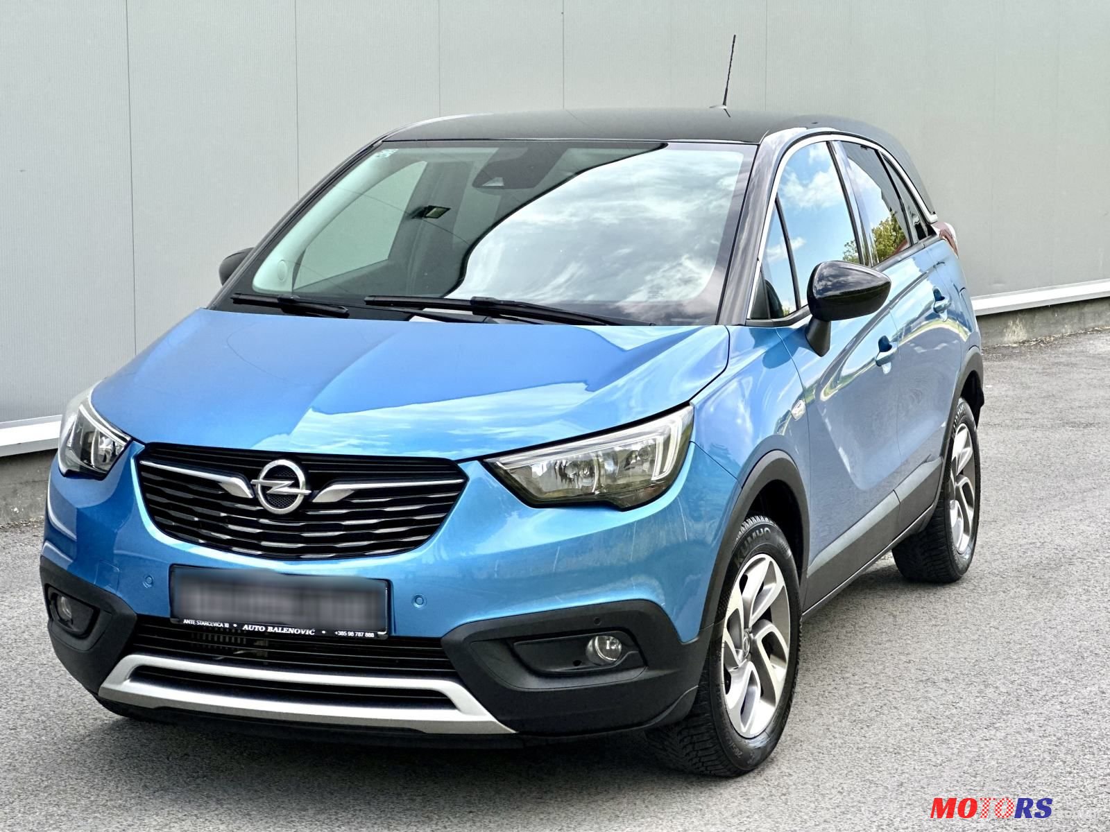 2018' Opel Crossland X 1,2 Turbo photo #1