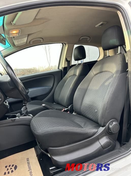 2007' Fiat Punto photo #6