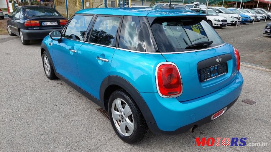 2015' MINI One D photo #5