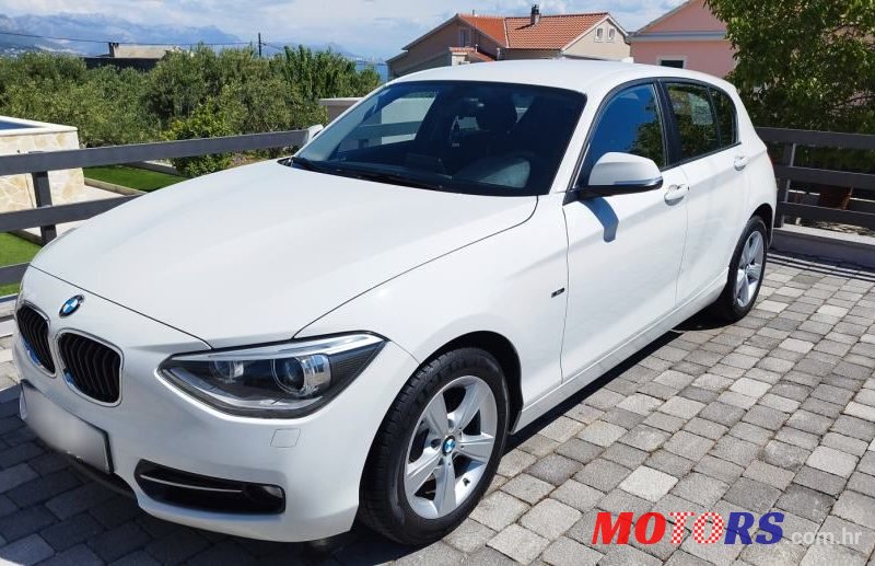 2015' BMW Serija 1 Sport Oprema photo #1