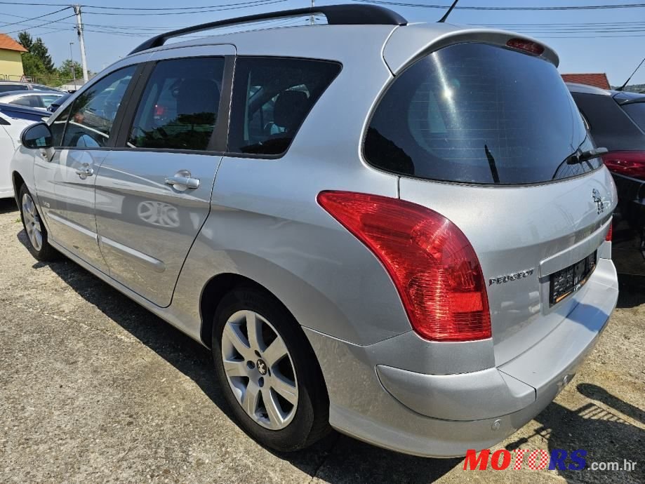 2014' Peugeot 308 Sw photo #3