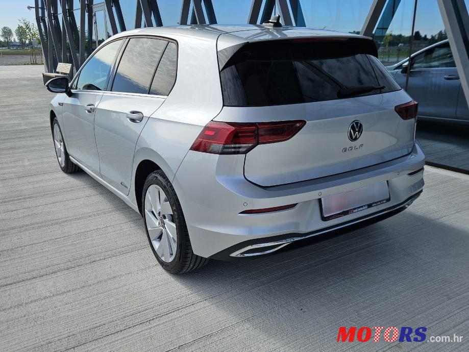 2020' Volkswagen Golf VIII 2,0 Tdi photo #4
