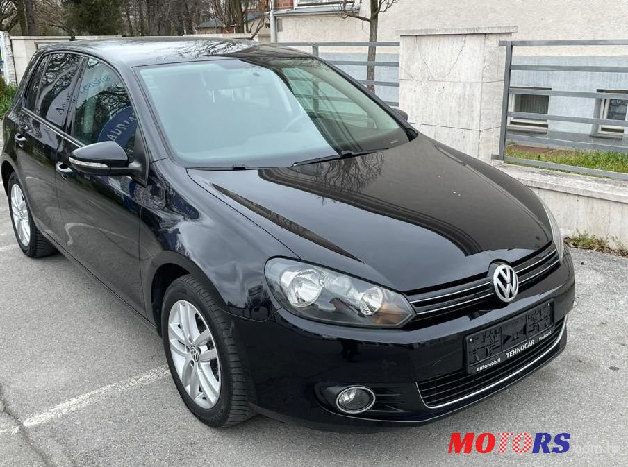 2011' Volkswagen Golf 6 1,6 Tdi photo #1
