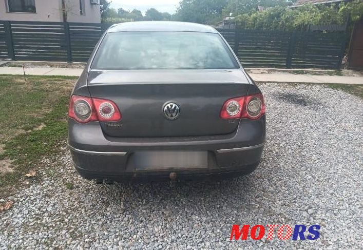 2006' Volkswagen Passat 1,9 Tdi photo #1