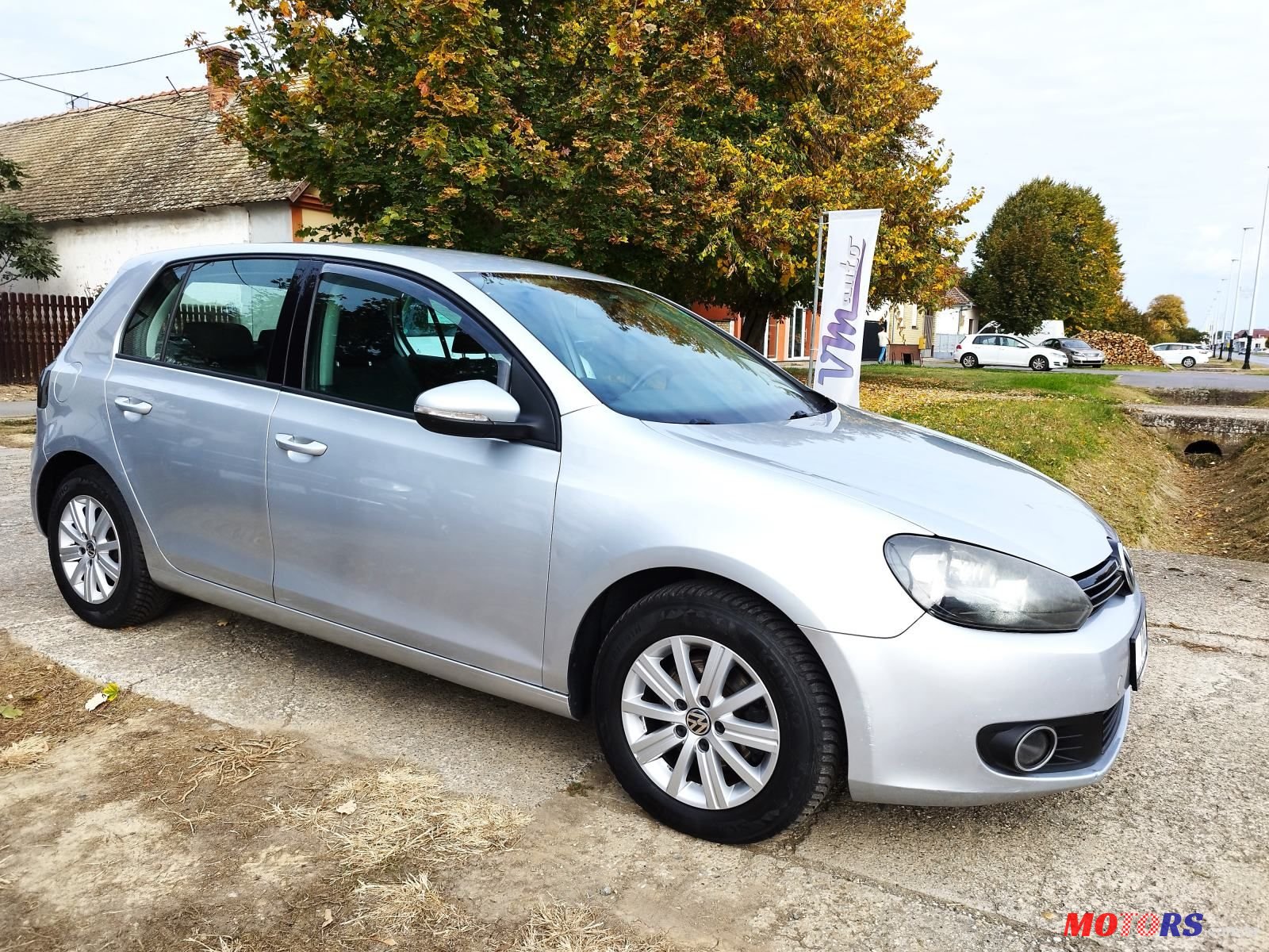 2011' Volkswagen Golf VI 1,6 Tdi photo #4