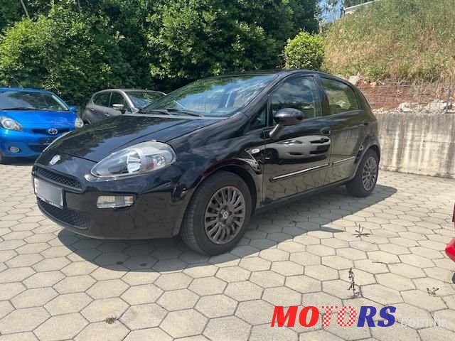 2012' Fiat Punto Evo 1.2 photo #3
