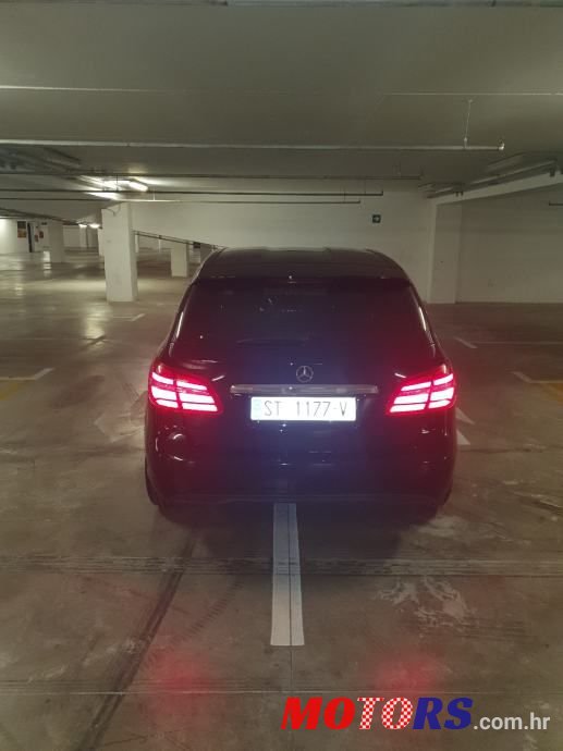 2015' Mercedes-Benz B-Klasa 180 Cdi photo #2