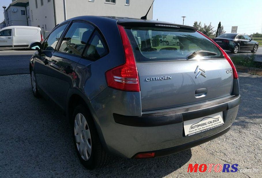 2007' Citroen C4 1,6 Hdi 16V photo #2