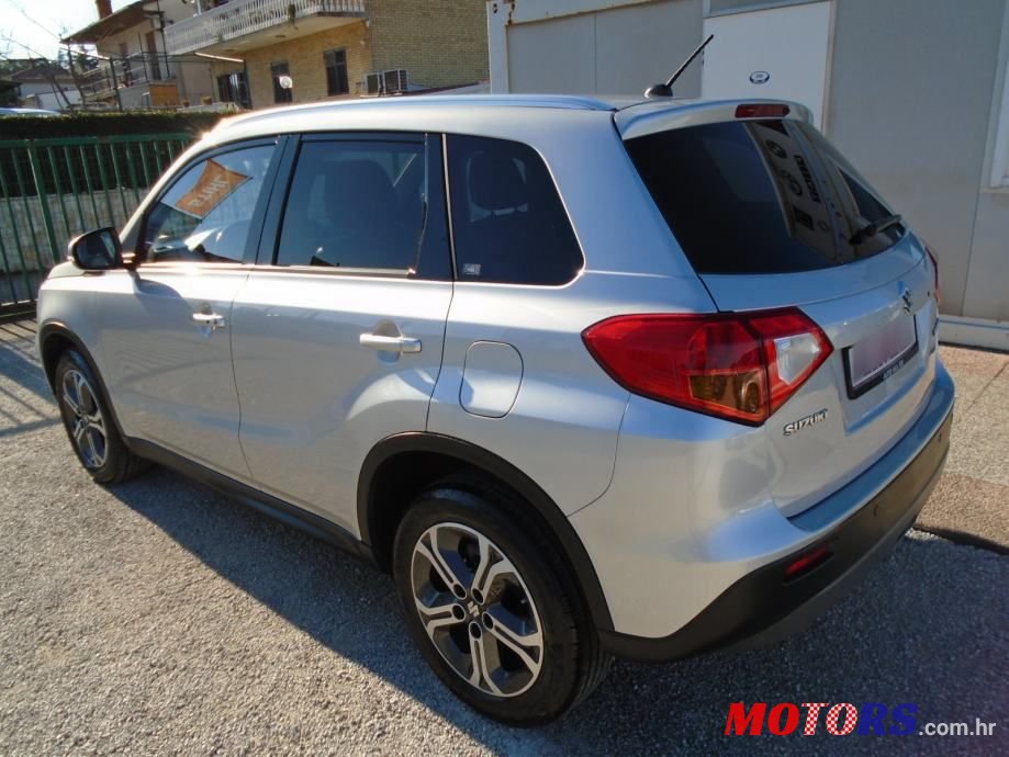 2015' Suzuki Vitara 1.6 Ddis photo #3