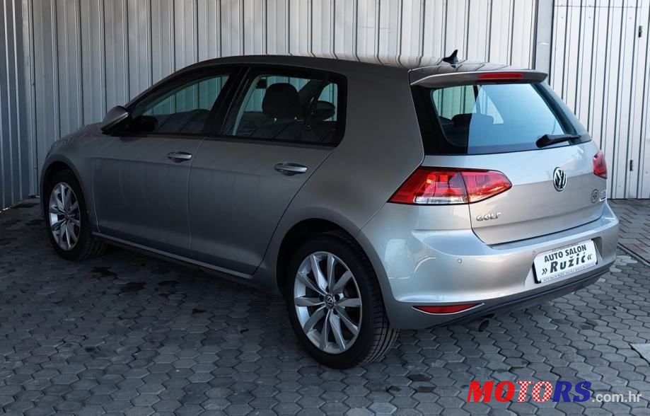 2015' Volkswagen Golf 7 1,6 Tdi photo #3
