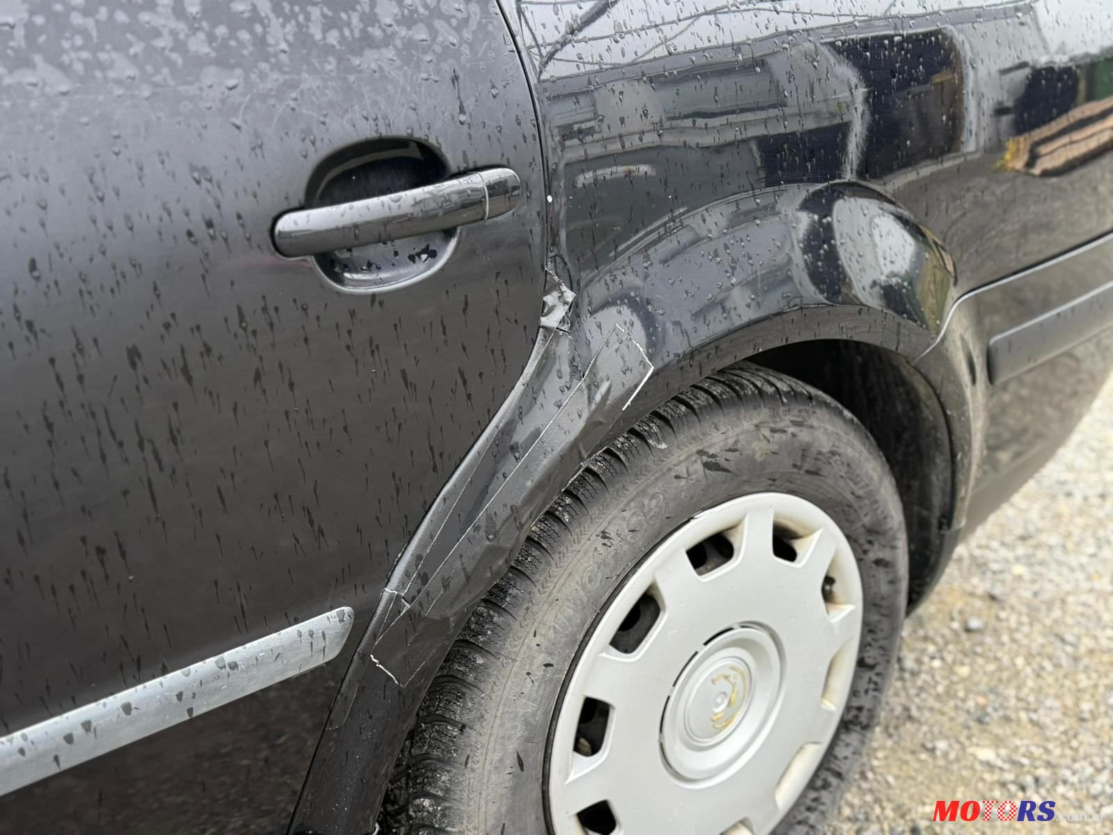 2003' Volkswagen Passat Variant photo #6