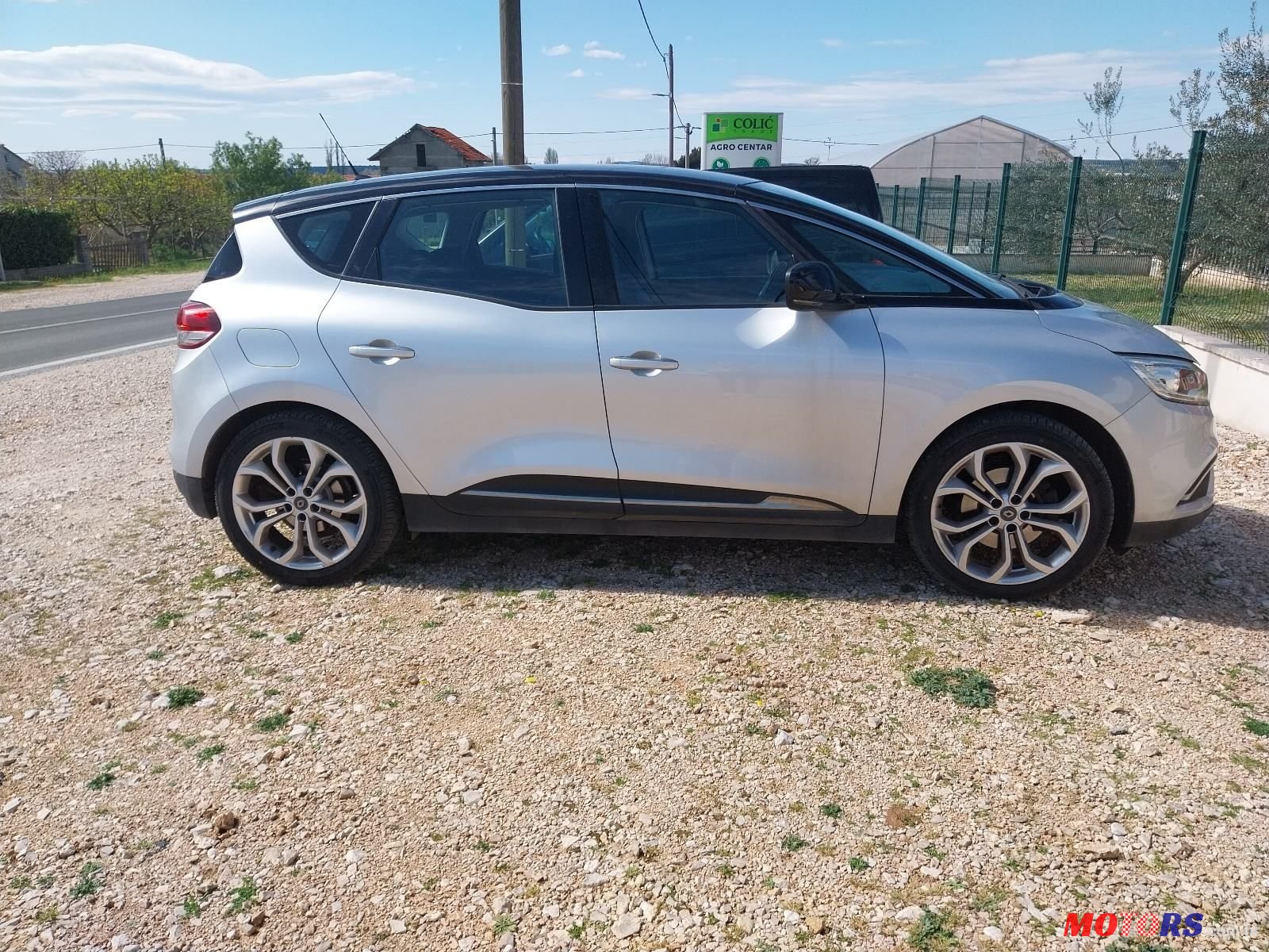 2017' Renault Scenic Dci 110 photo #1