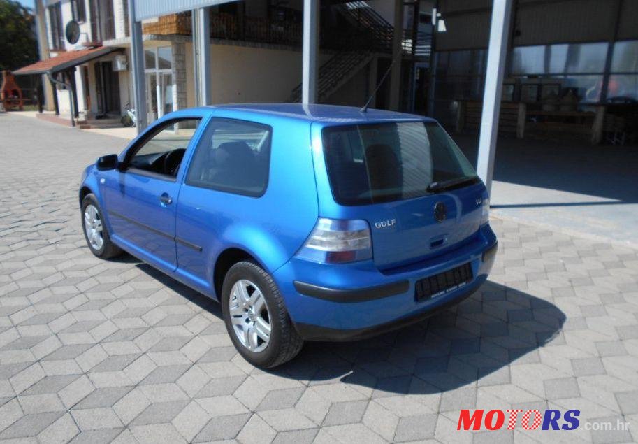 2002' Volkswagen Golf IV 1,9 Tdi photo #1