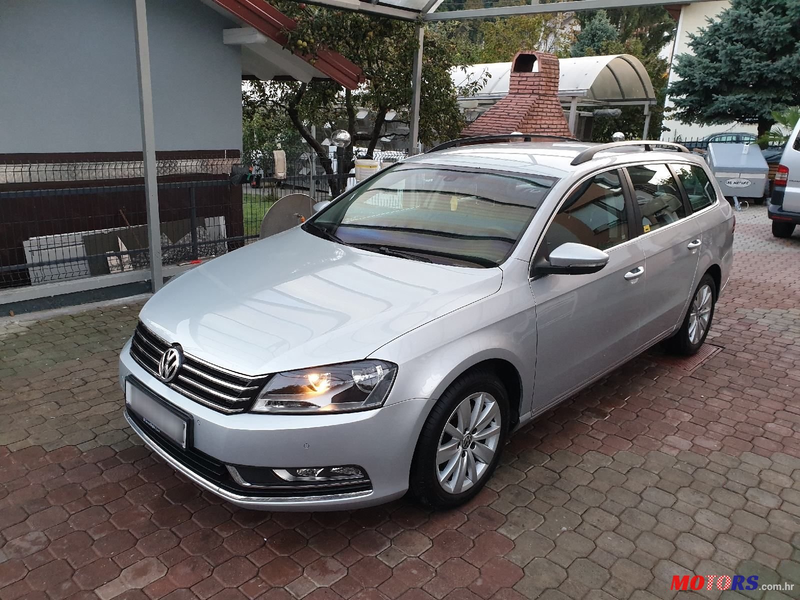 2013' Volkswagen Passat Variant photo #1