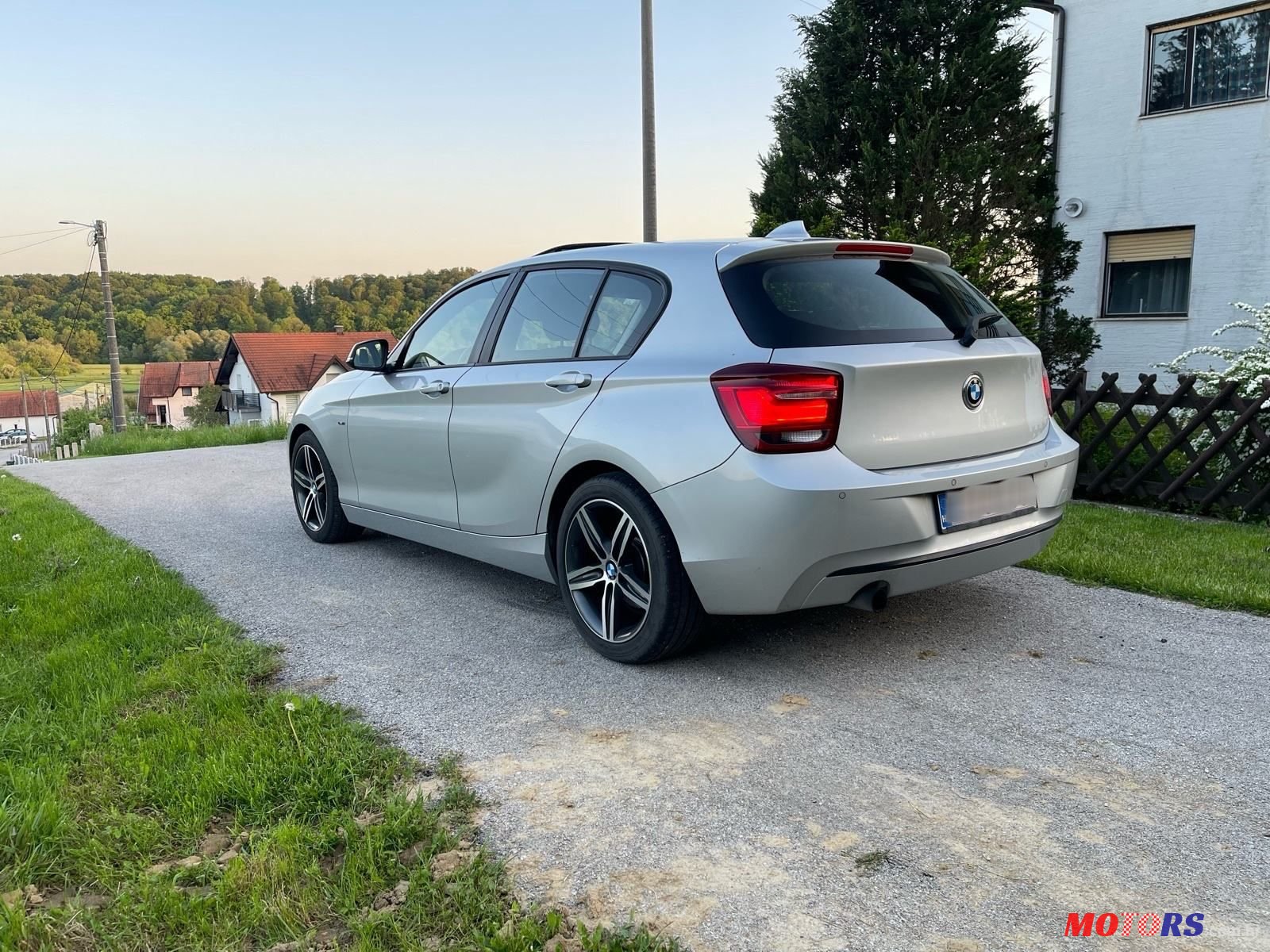 2011' BMW Serija 1 118I Sport photo #5