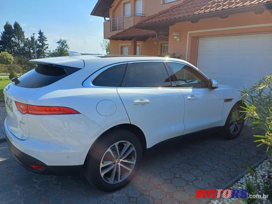 2018' Jaguar F-Pace 2.0 D photo #4