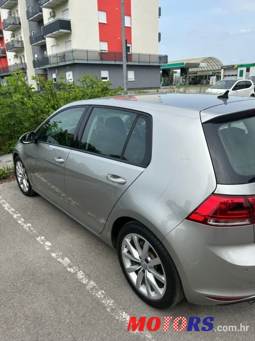 2015' Volkswagen Golf VII 1,6 Tdi photo #3