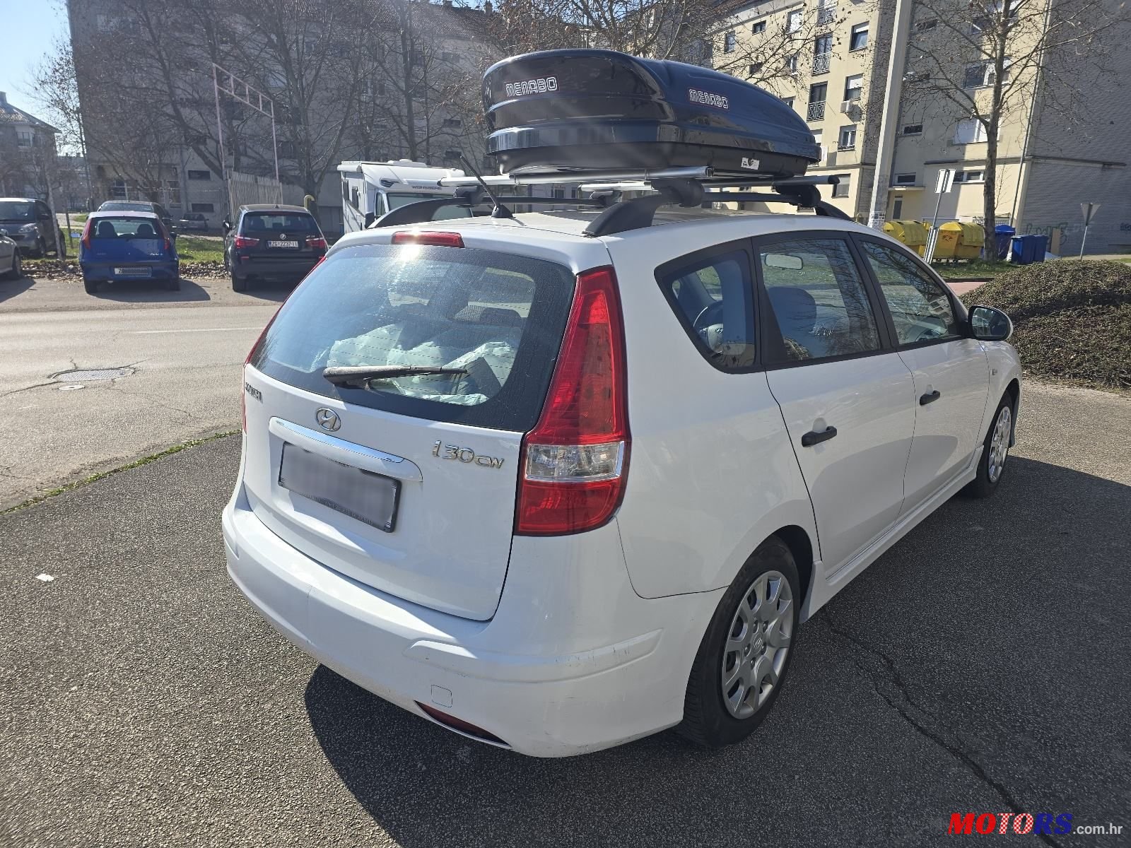 2011' Hyundai i30 Fastback photo #6