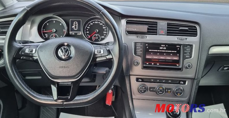 2016' Volkswagen Golf 7 1,6 Tdi Bmt photo #6