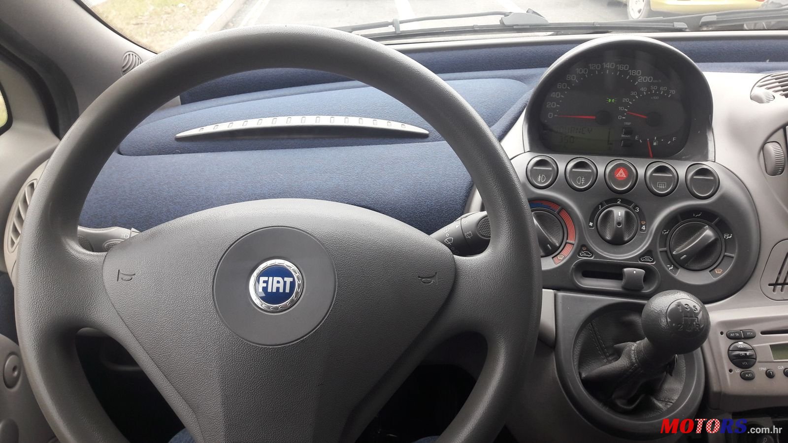 2004' Fiat Multipla photo #1