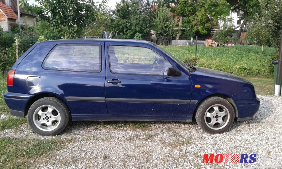 1996' Volkswagen Golf III photo #2