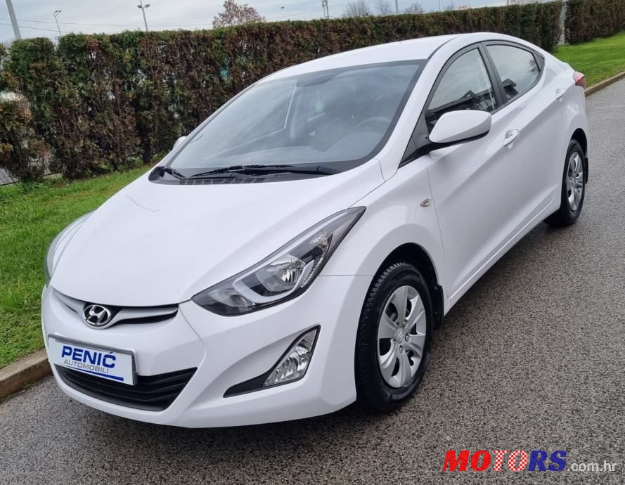 2016' Hyundai Elantra 1,6 Mpi photo #3