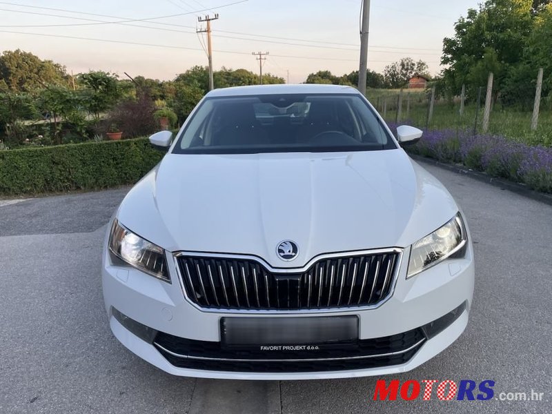 2016' Skoda Superb 2,0 Tdi Dsg photo #2