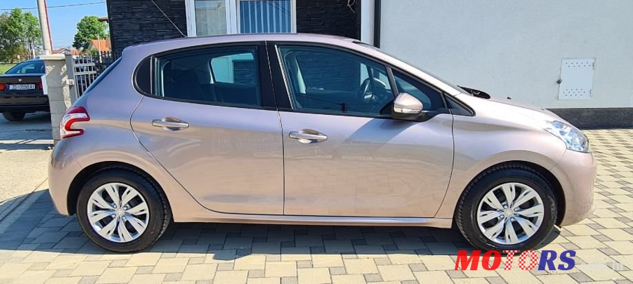 2013' Peugeot 208 1,4 Hdi photo #6