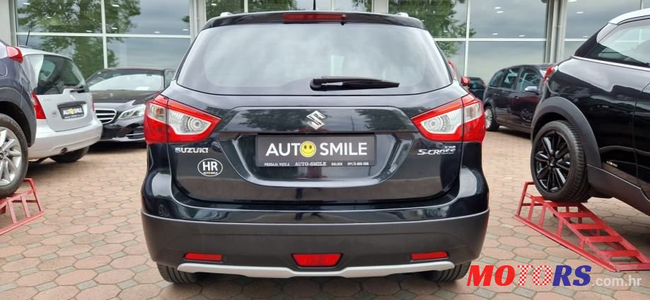 2013' Suzuki Sx4 S-Cross 1,6 photo #3