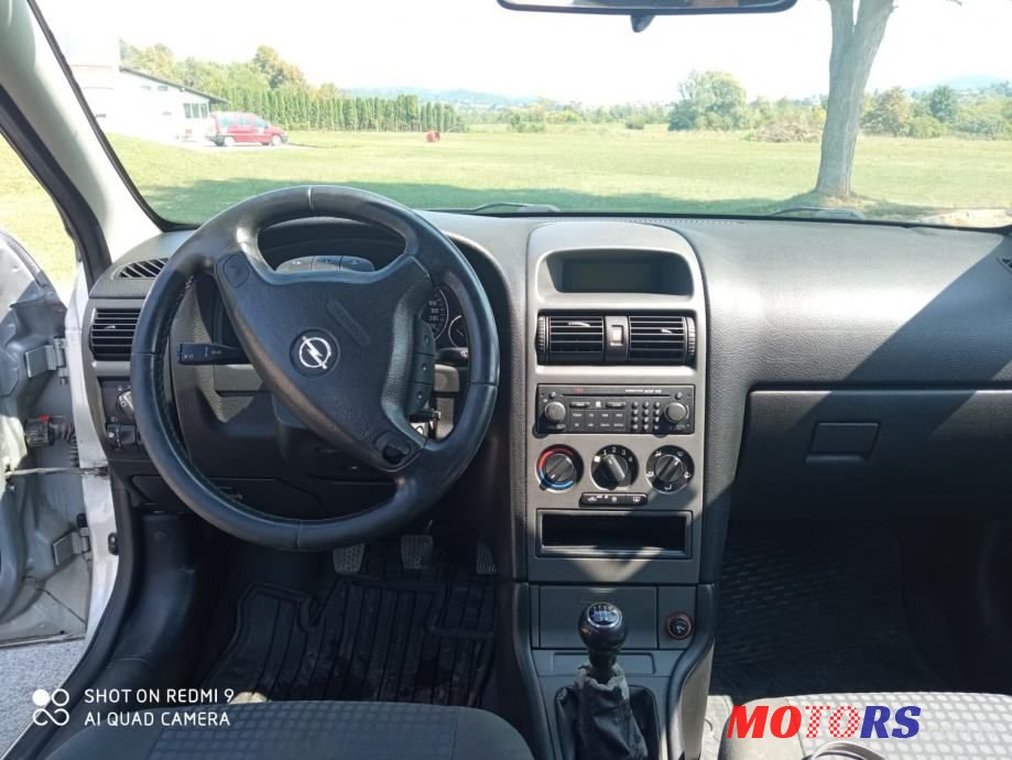 2004' Opel Astra 1,6 photo #5